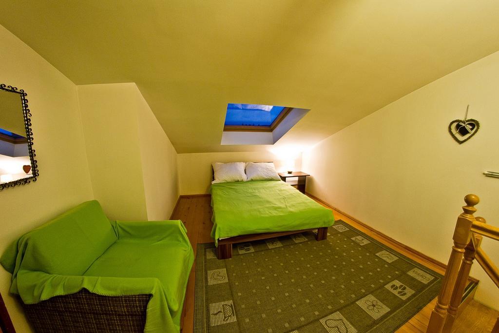Apartment Sweet Home Санок Екстер'єр фото